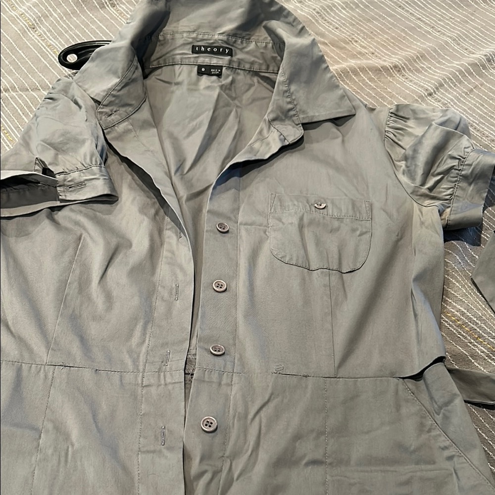 Theory Short Sleeve Button-Up dress Light Gray